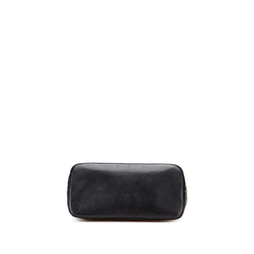 Chanel Caviar Medallion Tote Black Leather Good condition - Inside View