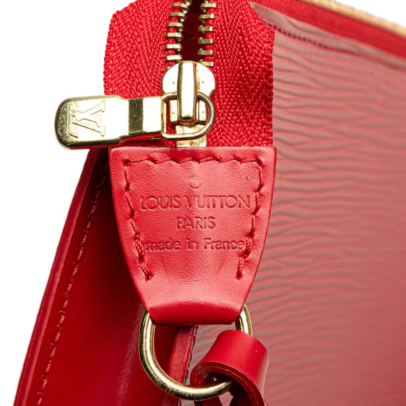 Louis Vuitton Epi Pochette Accessoires Red Leather Good condition - Box View