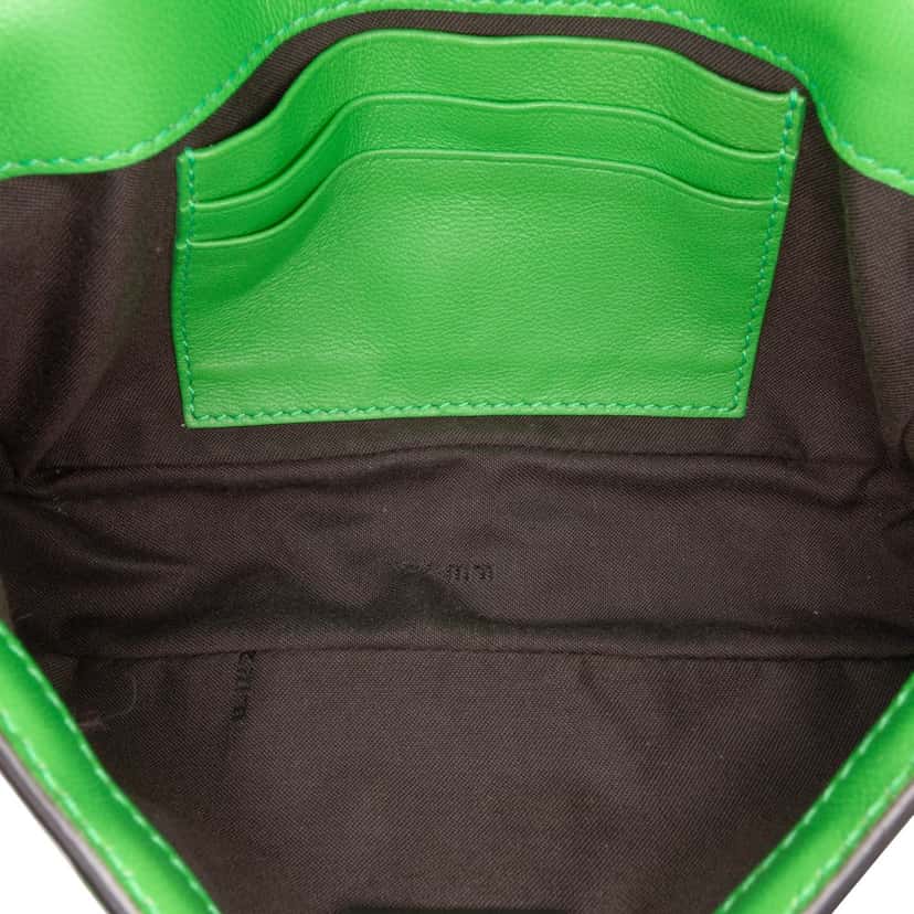 Fendi Mini Zucca Embossed Leather Baguette Satchel Green Leather Good condition - Model View