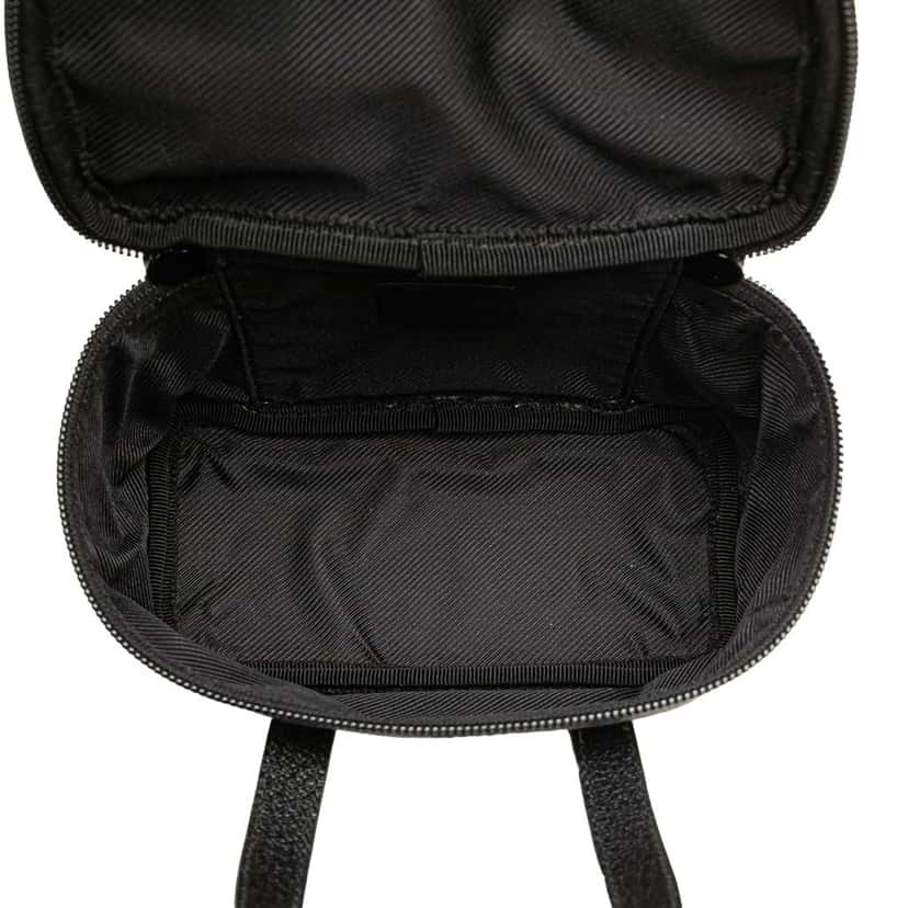 Gucci GG Canvas Vanity Bag Black Canvas Good condition - Model View