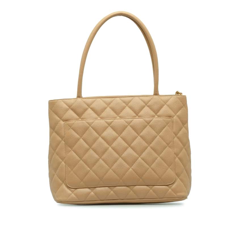 Chanel Caviar Medallion Tote Brown Leather Good condition - Inside View