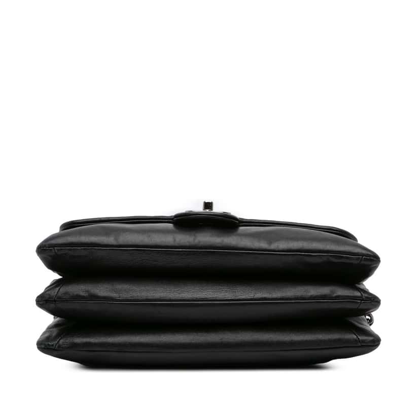 Chanel Lambskin and Tweed Camellia Petals Flap Black Leather Good condition - Inside View