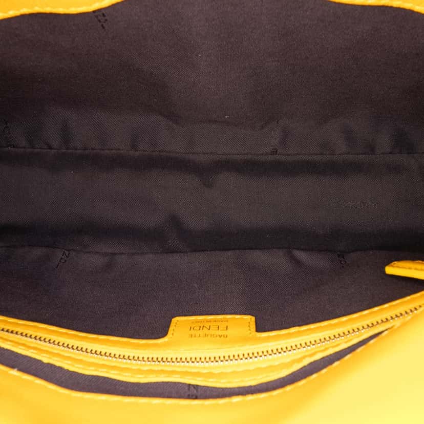 Fendi Zucca Embossed Leather Baguette Satchel Yellow Leather Good condition - Model View