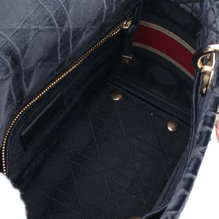 Dior Medium Velvet Cannage Lady D Lite Blue Velvet Good condition - Model View