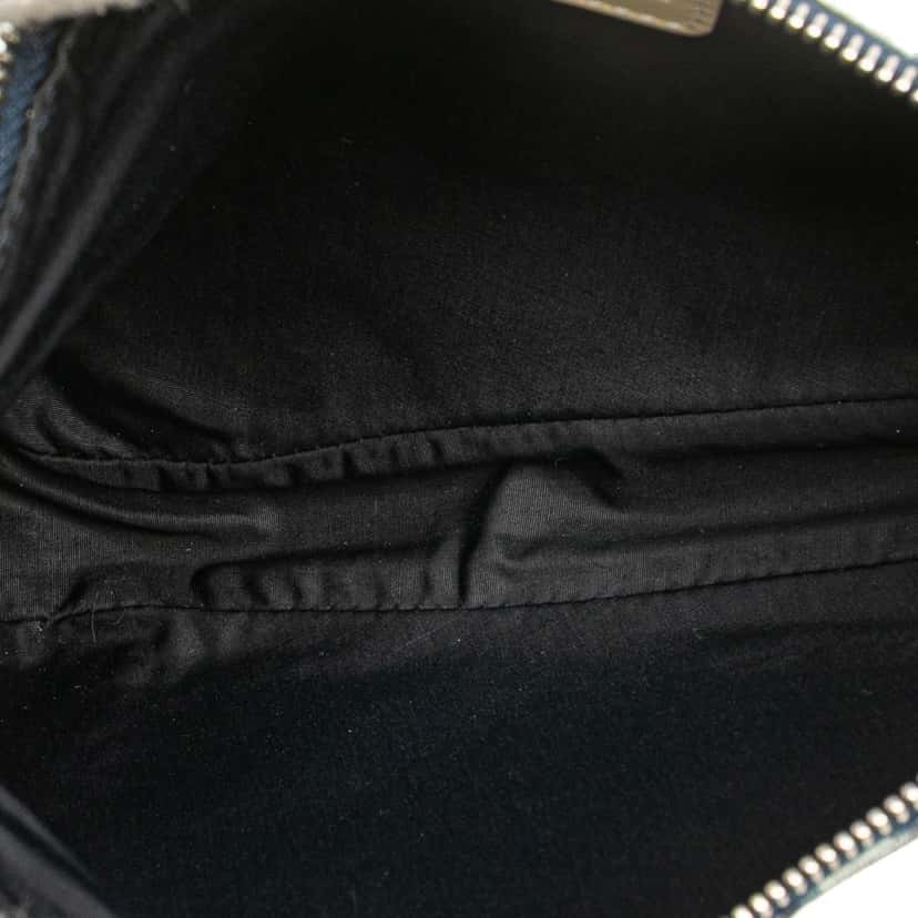 Dior Mini Diorissimo Canvas Saddle Pochette Blue Canvas Good condition - Model View