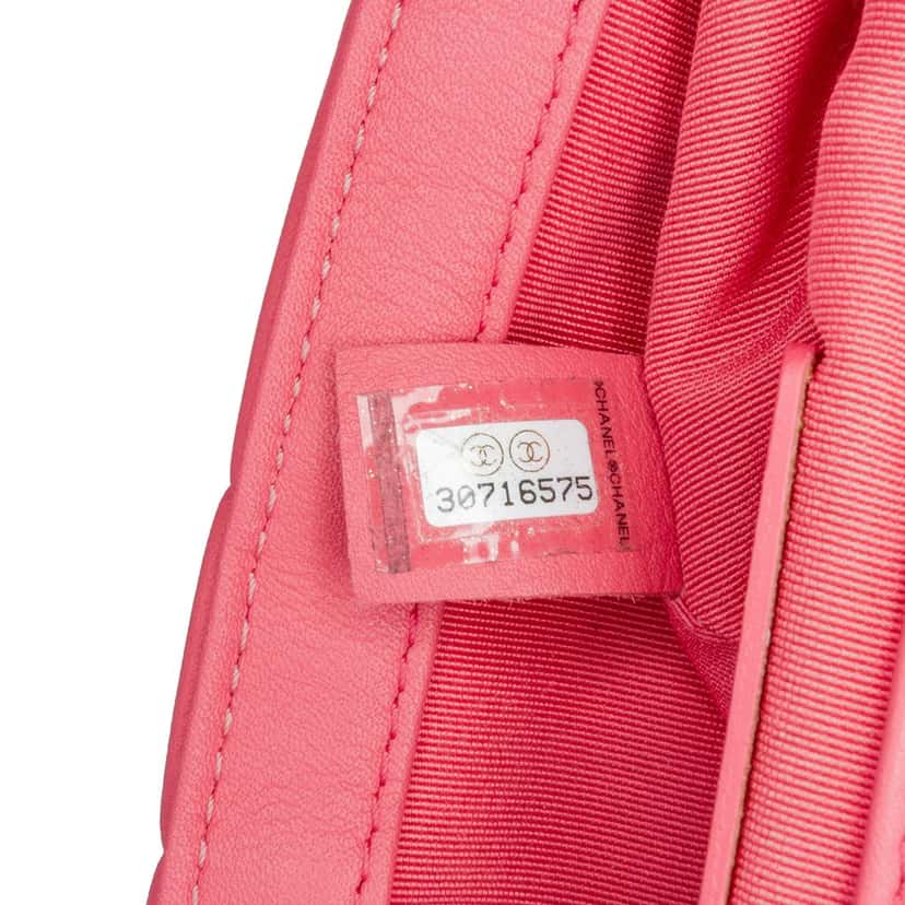 Chanel Mini Quilted Calfskin Bubbly Flap Pink Leather Good condition - Box View