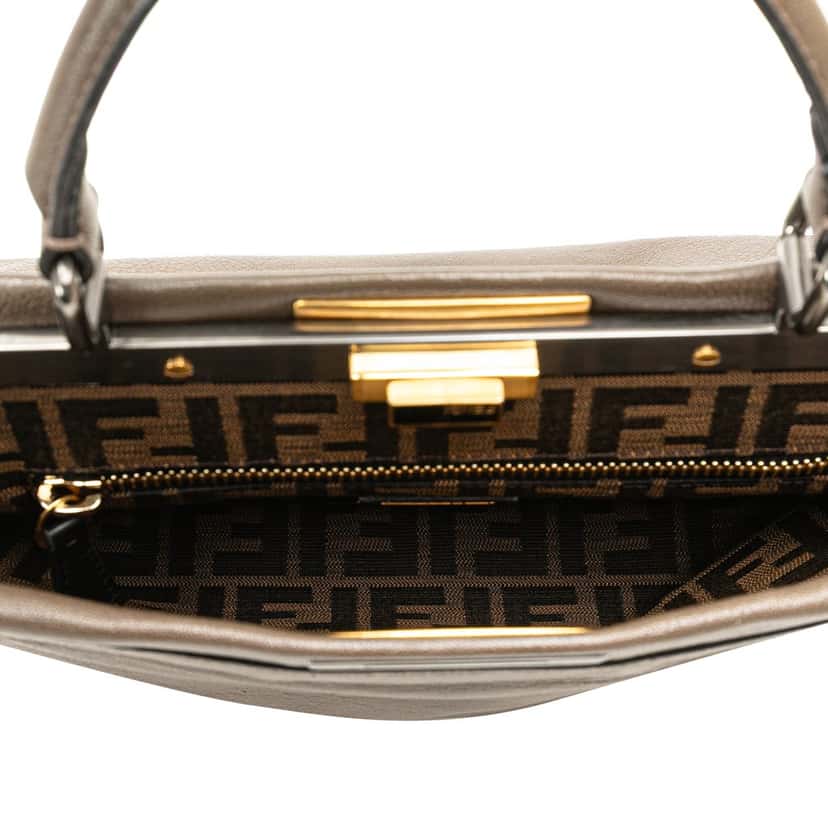 Fendi Medium Calfskin Peekaboo Iconic Satchel Brown Leather Good condition - Model View
