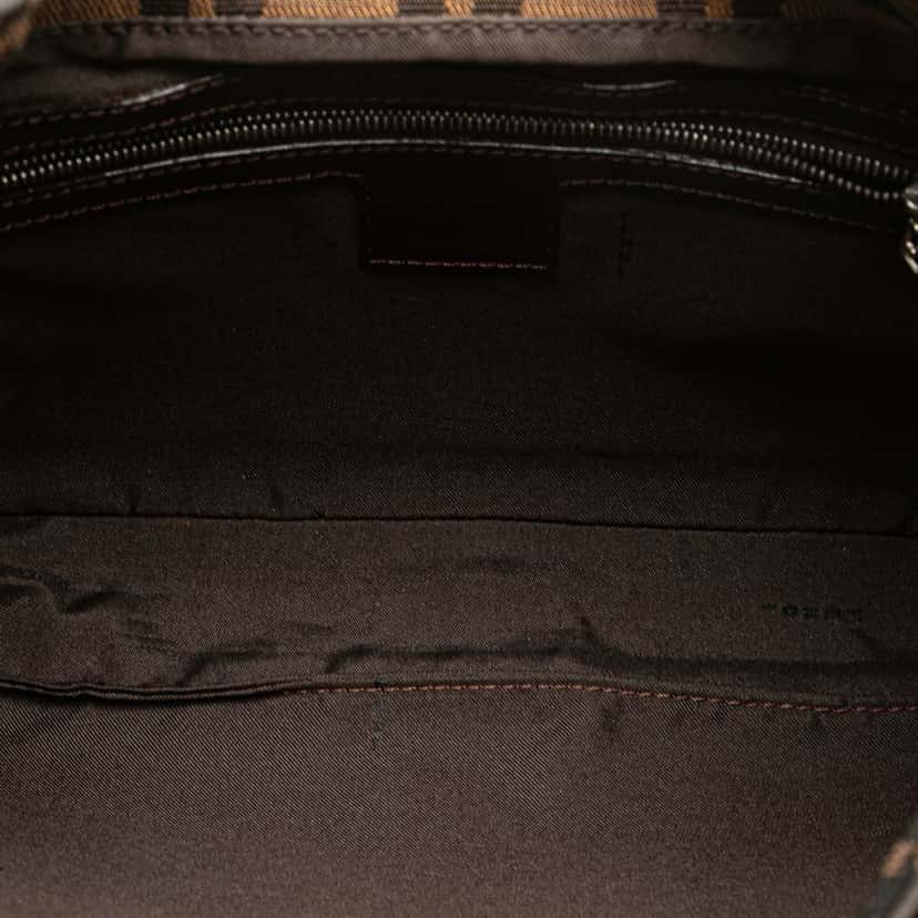 Fendi Zucca Canvas Shoulder Bag Brown Canvas Good condition - Model View