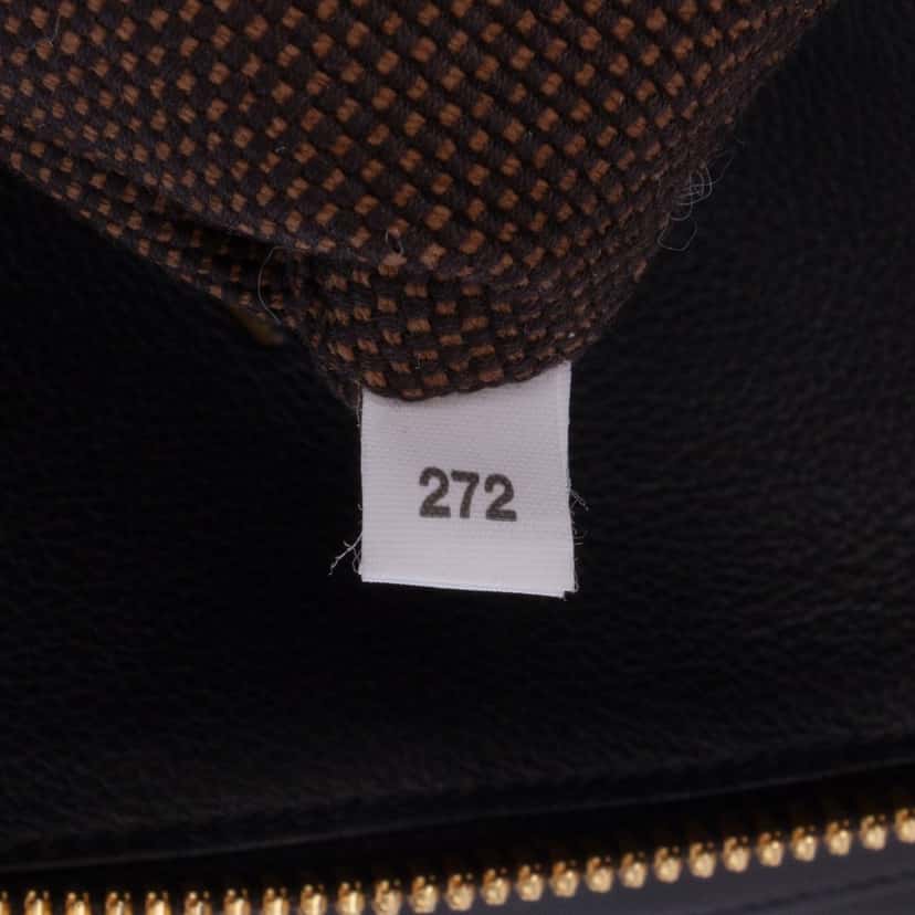 Prada Medium Soft Grain Leather Shopping Bag Black Leather Good condition - Box View