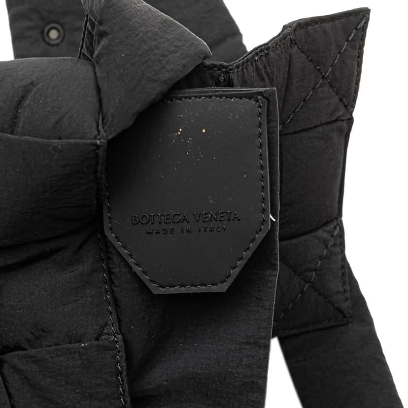 Bottega Veneta Candy Nylon Intrecciato Padded Tech Cassette Crossbody Black Good condition - Box View