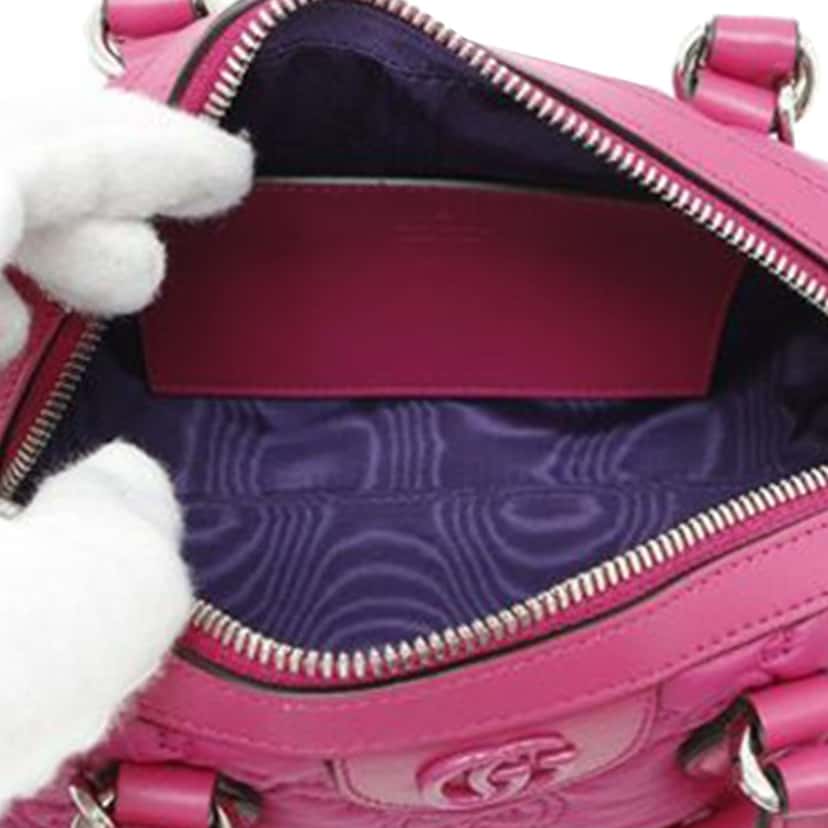 Gucci Mini GG Matelasse Nylon Marmont Satchel Pink Good condition - Model View