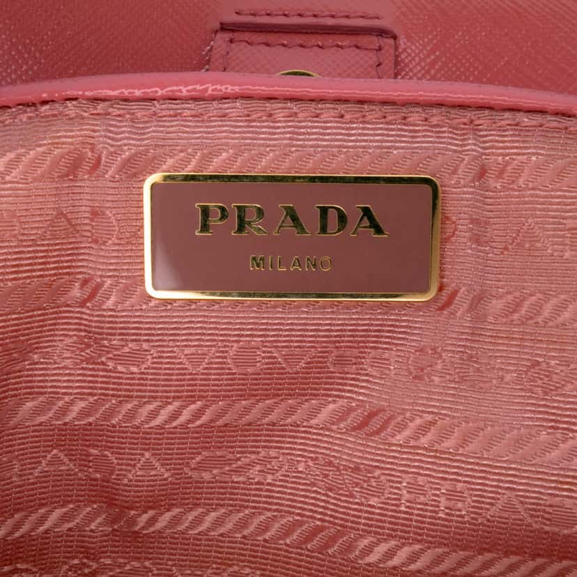 Prada Saffiano Vernice Satchel Pink Leather Good condition - Box View