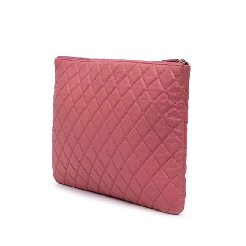Chanel Large Quilted Caviar O Case Clutch Pink Leather Good condition - Back View
