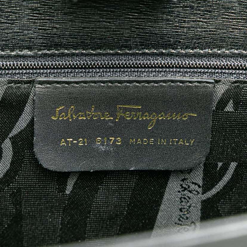Salvatore Ferragamo Leather Turnlock Chain Crossbody Black Leather Good condition - Box View