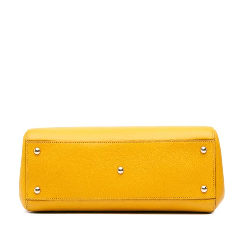 Gucci Calfskin Swing Top Handle Satchel Yellow Leather Good condition - Inside View