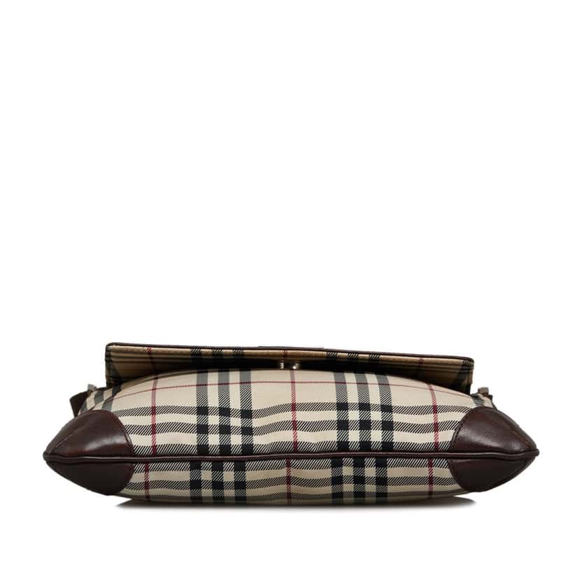 Burberry House Check Crossbody Brown Canvas Good condition - Model View