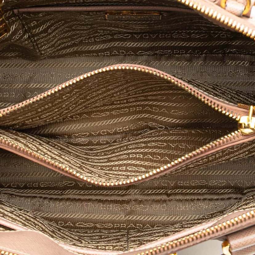 Prada Medium Saffiano Lux Promenade Satchel Pink Leather Good condition - Model View