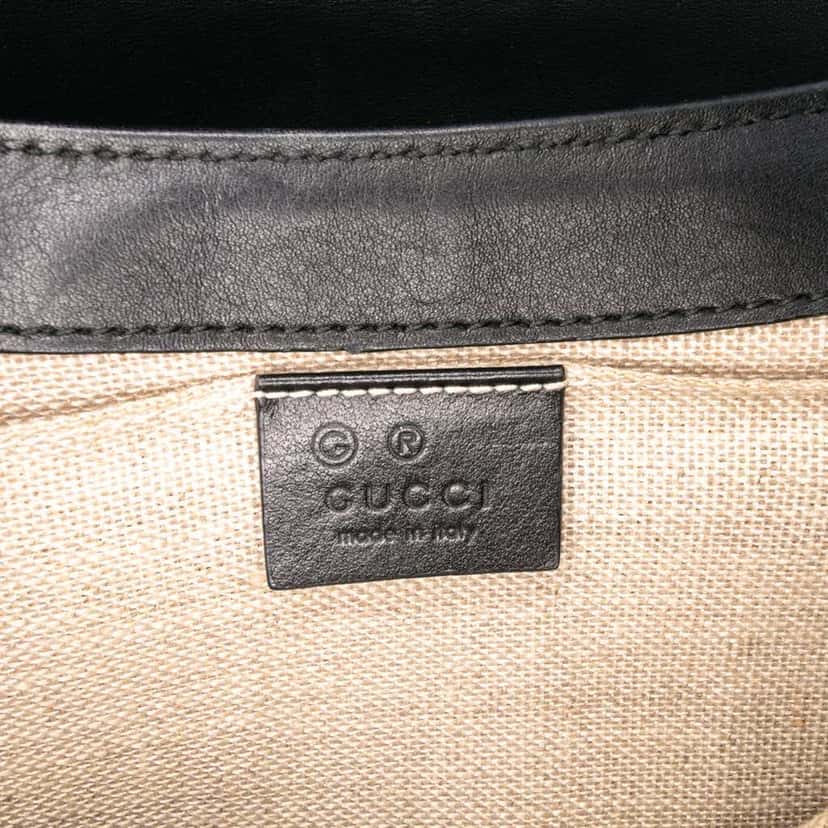 Gucci Medium Microguccissima Emily Shoulder Bag Black Leather Good condition - Box View