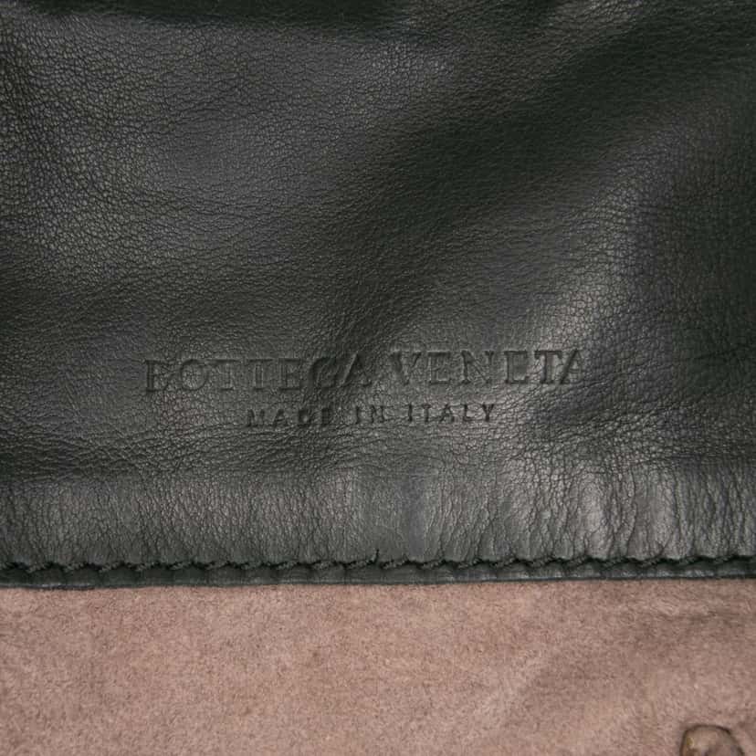 Bottega Veneta Studded Leather Tote Black Leather Good condition - Box View
