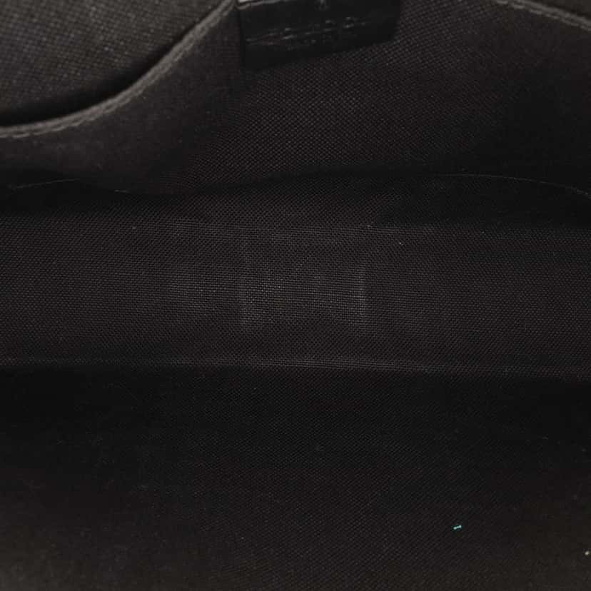 Gucci GG Supreme Web Clutch Black Canvas Good condition - Model View