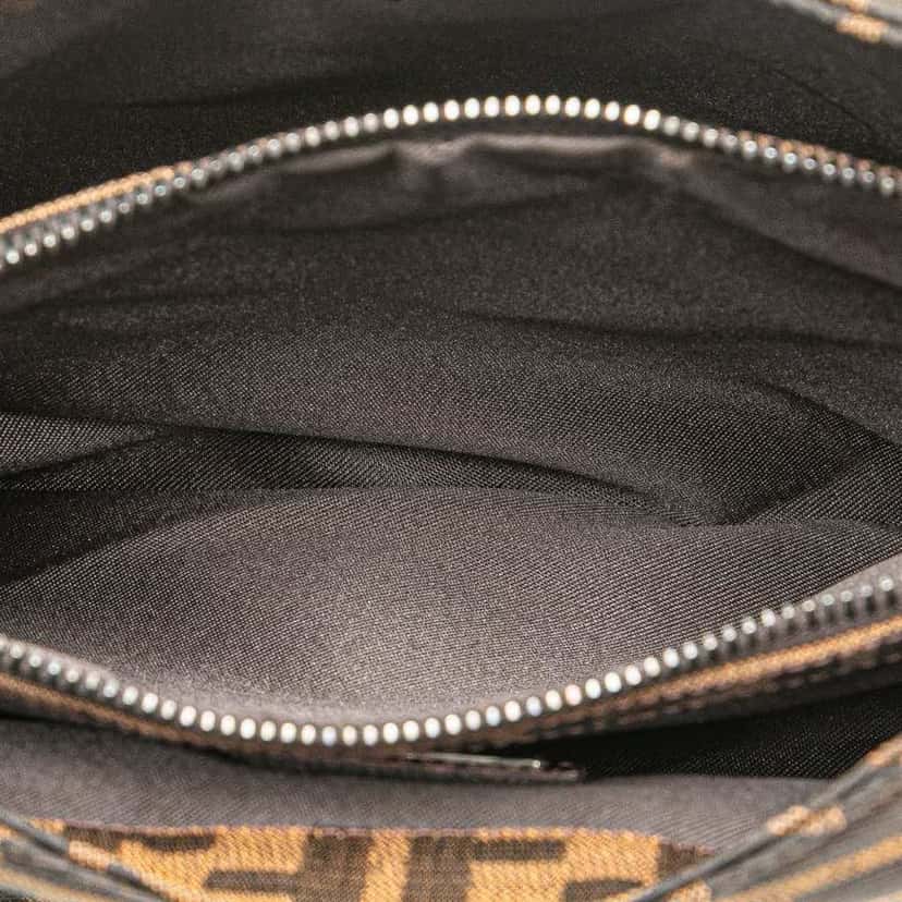 Fendi Zucca Canvas Shoulder Bag Brown Canvas Good condition - Model View
