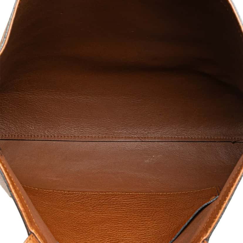 Gucci Leather Embossed Logo Tote Brown Leather Good condition - Model View