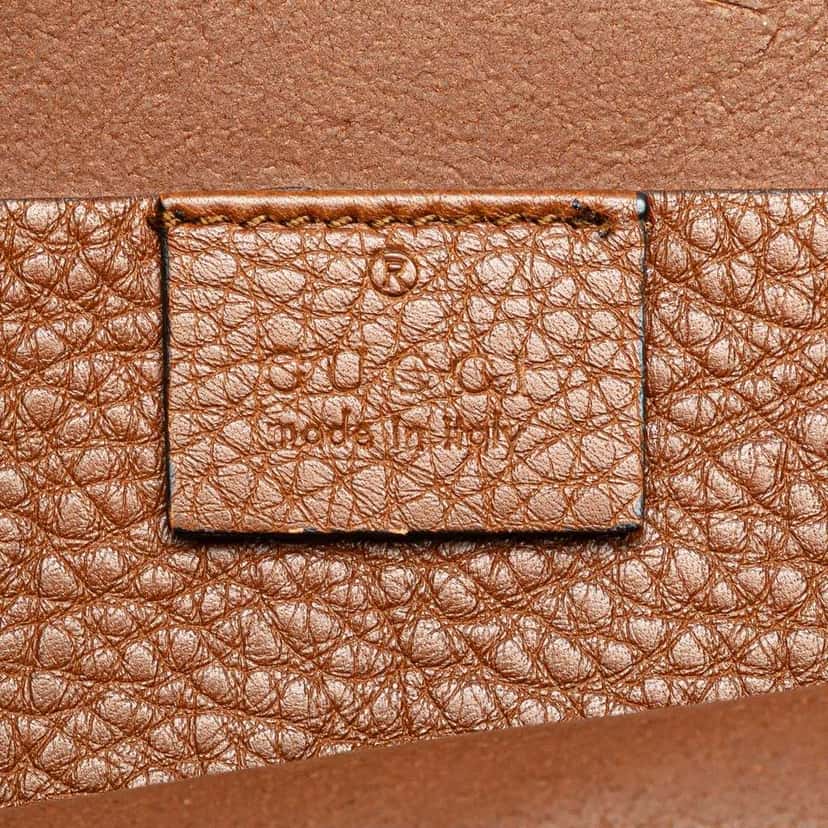 Gucci Leather Embossed Logo Tote Brown Leather Good condition - Box View