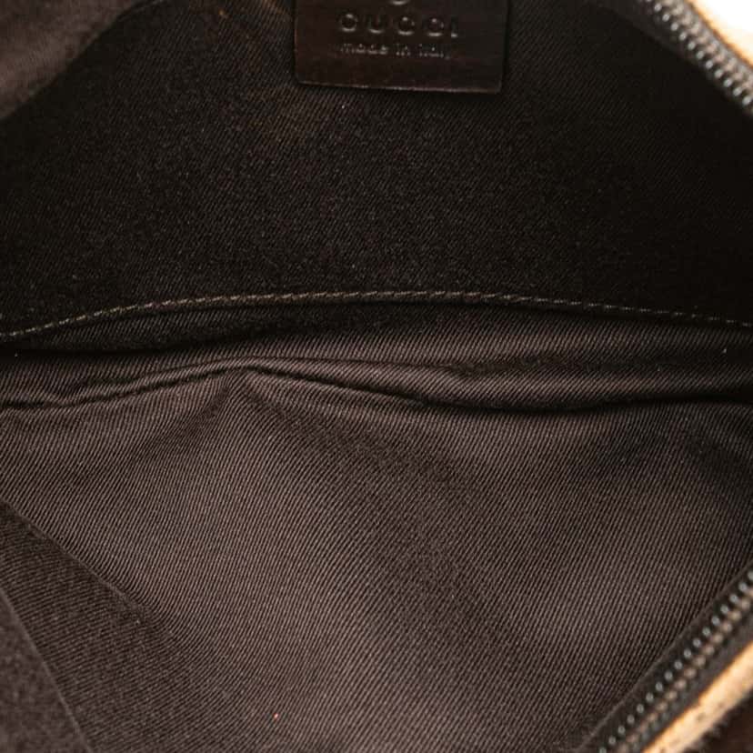 Gucci GG Denim Shoulder Bag Brown Denim Good condition - Model View