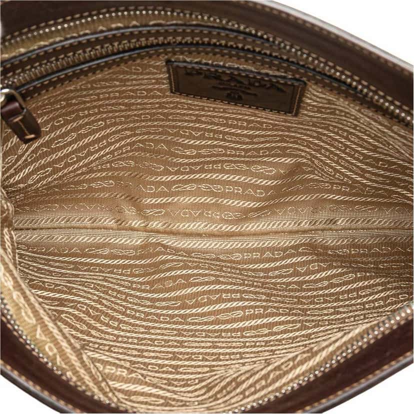 Prada Canvas Canapa Logo Crossbody Brown Canvas Good condition - Model View