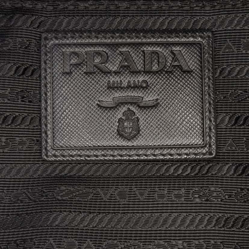 Prada Quilted Tessuto Messenger Bag Black Very good condition - Box View