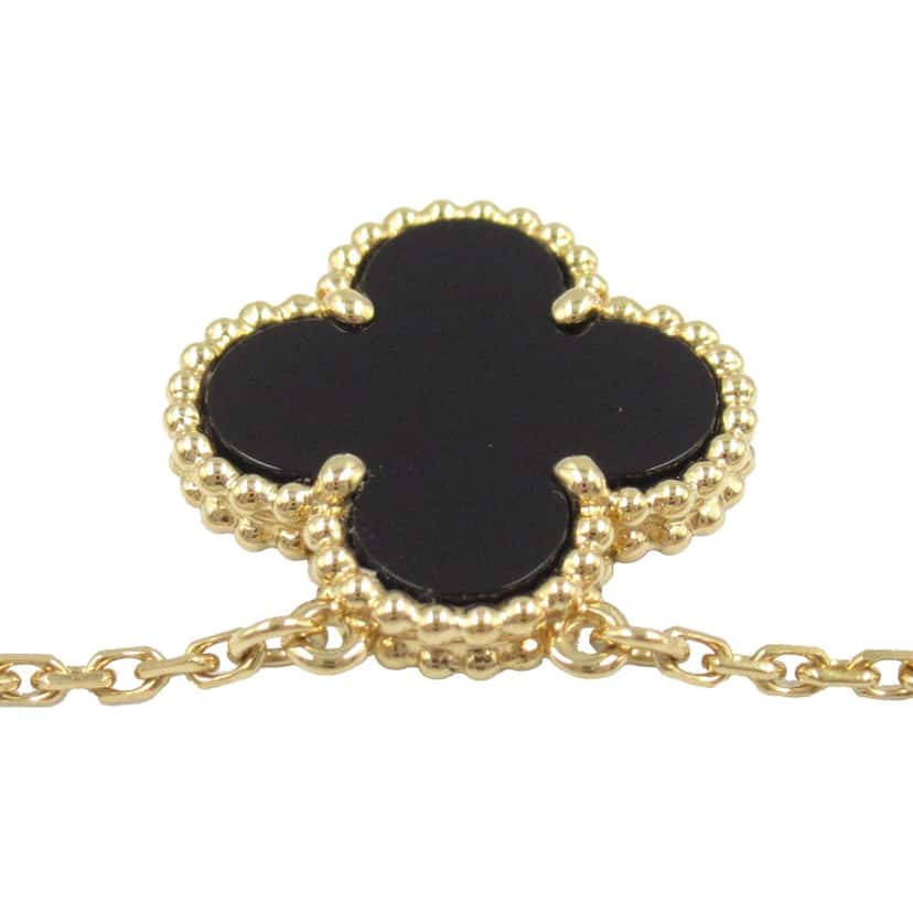 Van Cleef & Arpels 18K Yellow Gold and Onyx Vintage Alhambra Pendant Necklace Gold Gold Good condition - Model View