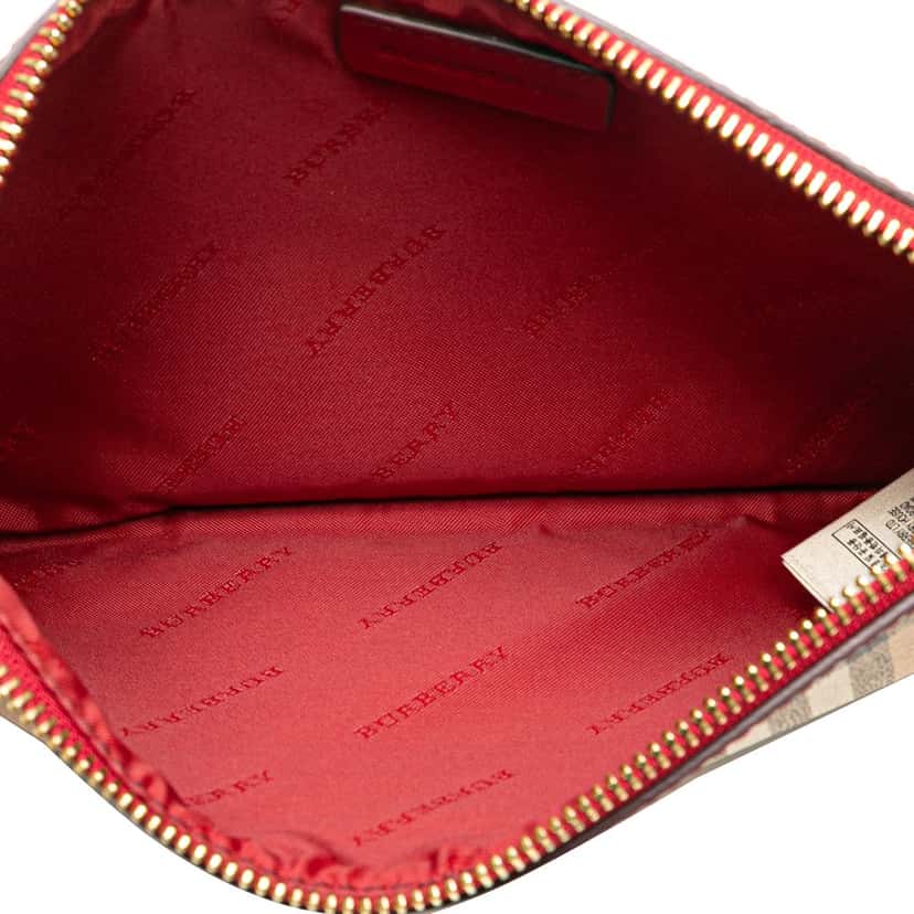 Burberry Haymarket Check Coated Canvas Peyton Crossbody Brown Canvas Good condition - Model View