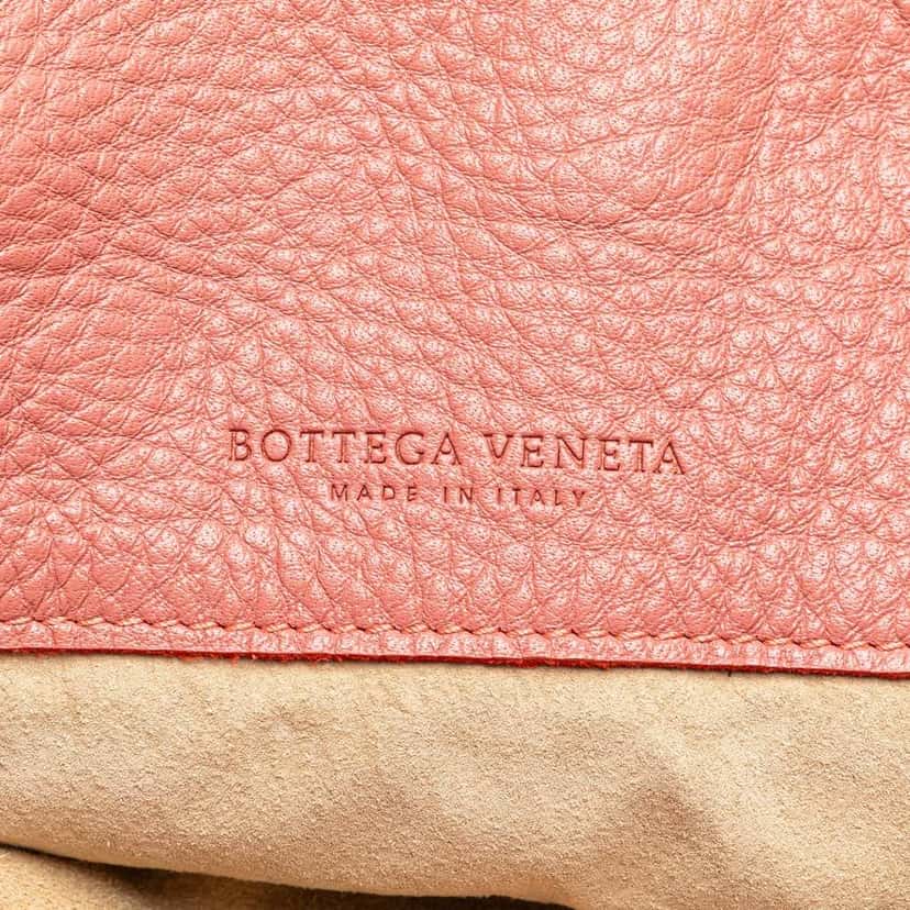 Bottega Veneta Small Intrecciato Trimmed Cervo Bucket Bag Pink Leather Very good condition - Box View