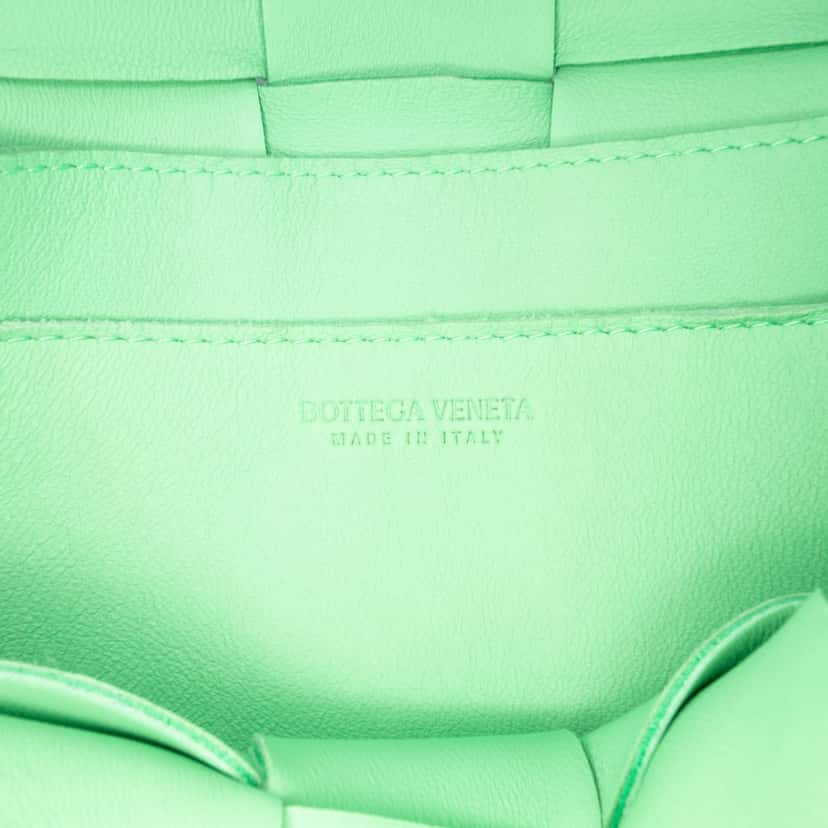 Bottega Veneta Small Nappa Intrecciato Cassette Crossbody Green Leather Good condition - Box View