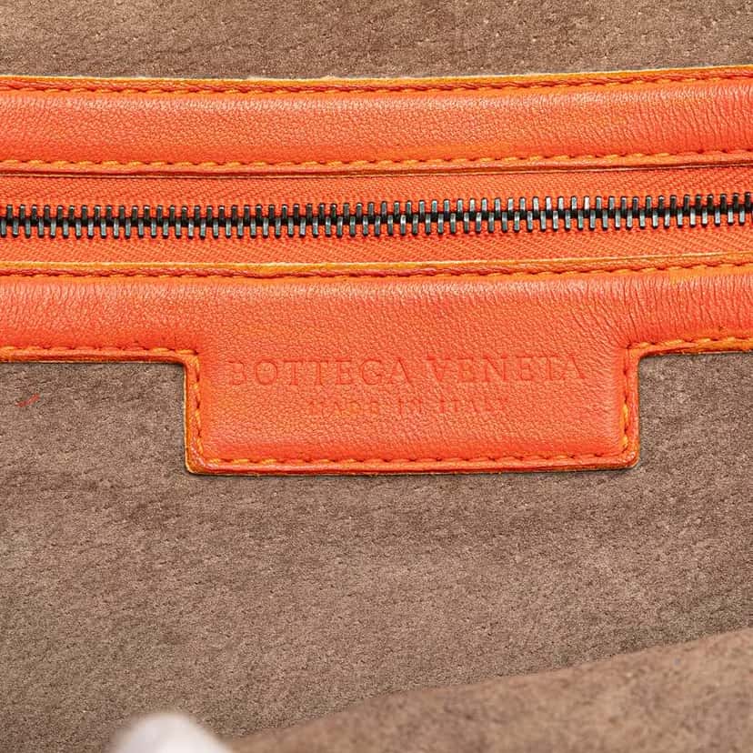 Bottega Veneta Medium Nappa Intrecciato Nodini Crossbody Orange Leather Good condition - Box View