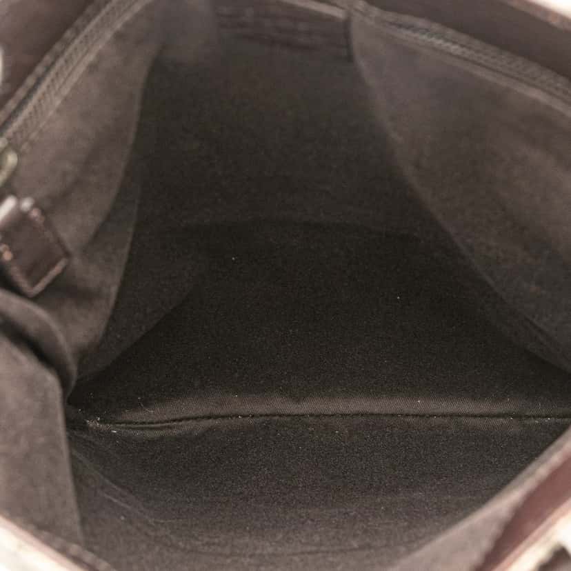 Gucci GG Supreme Tote Brown Canvas Good condition - Model View