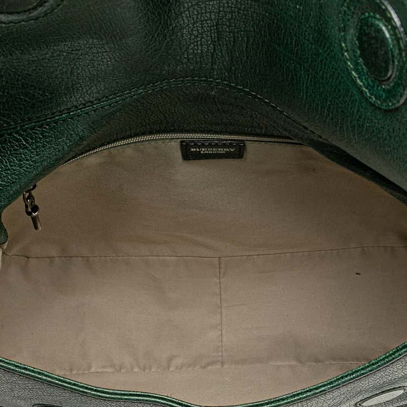 Burberry Leather Shoulder Bag Green Leather Good condition - Model View