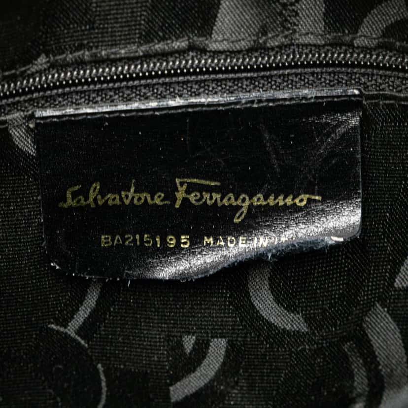 Salvatore Ferragamo Leather Gancini Crossbody Black Leather Good condition - Box View