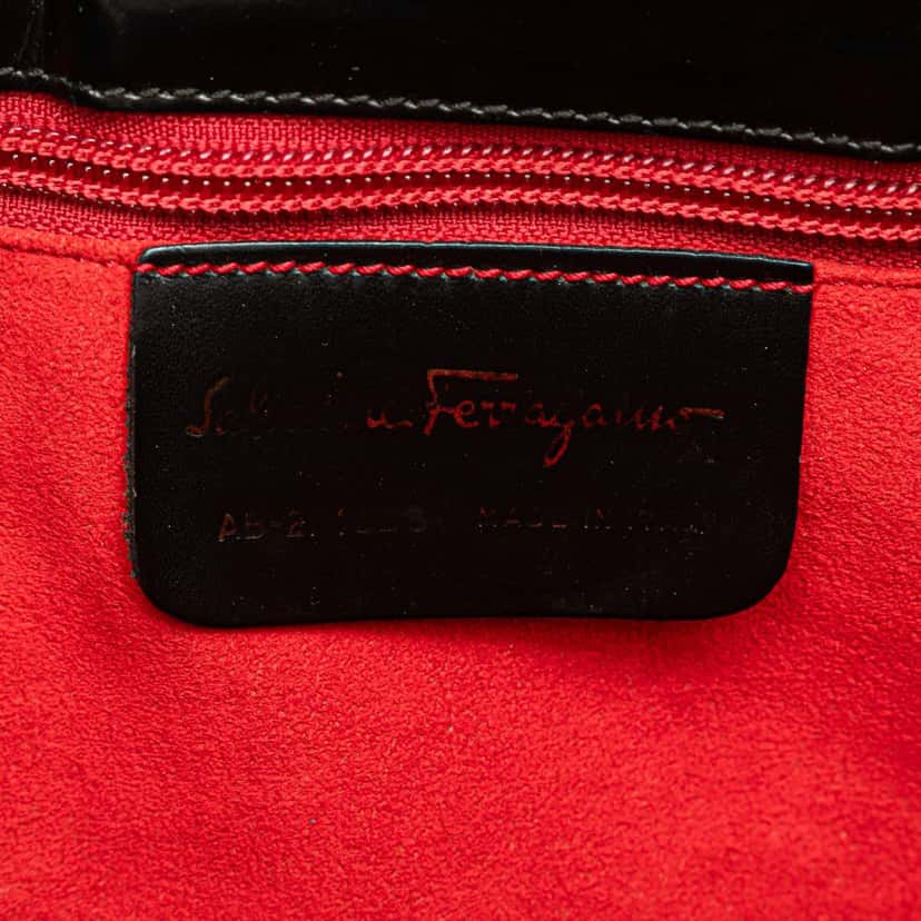 Salvatore Ferragamo Patent Leather Gancini Handbag Black Leather Good condition - Box View
