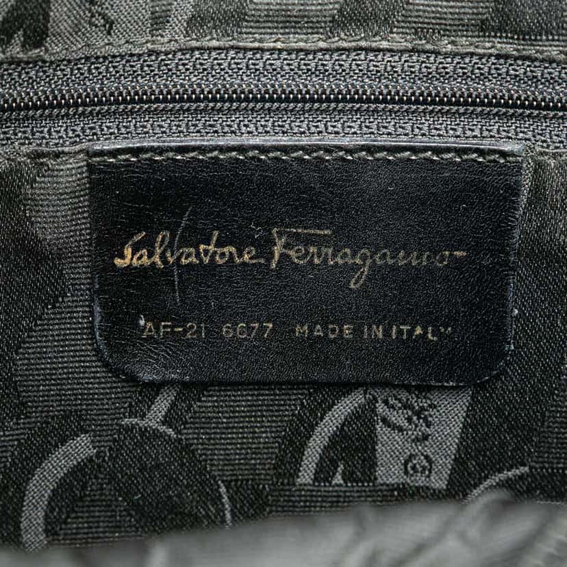 Salvatore Ferragamo Vara Embossed Leather Crossbody Black Leather Good condition - Box View