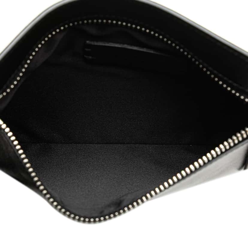 Valentino Leather VRing Neck Pouch Black Leather Very good condition - Model View