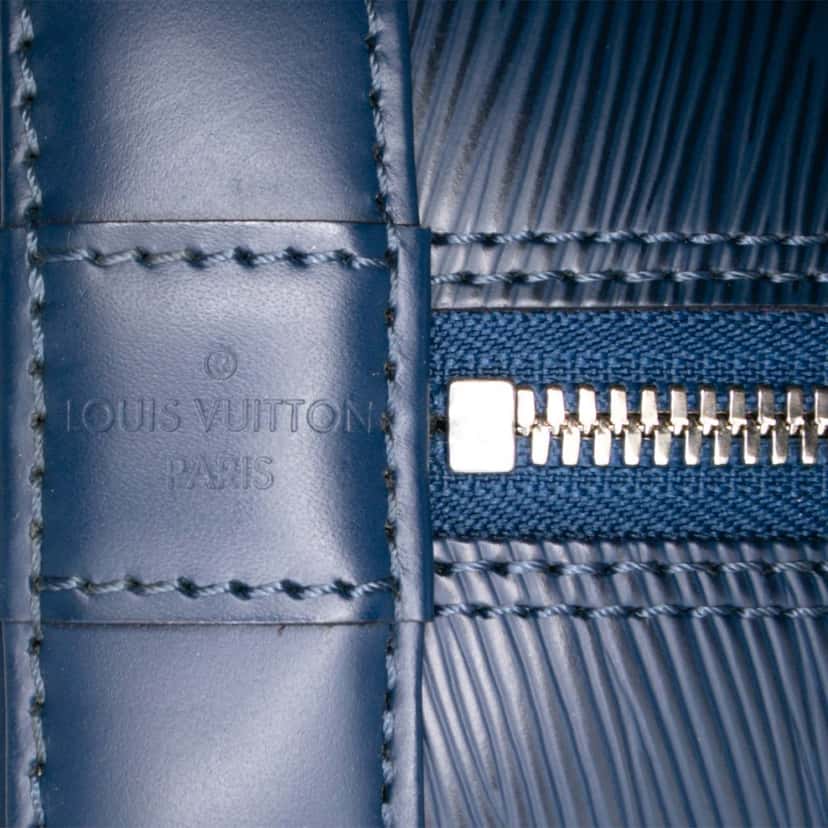 Louis Vuitton Epi Alma PM Blue Leather Good condition - Box View