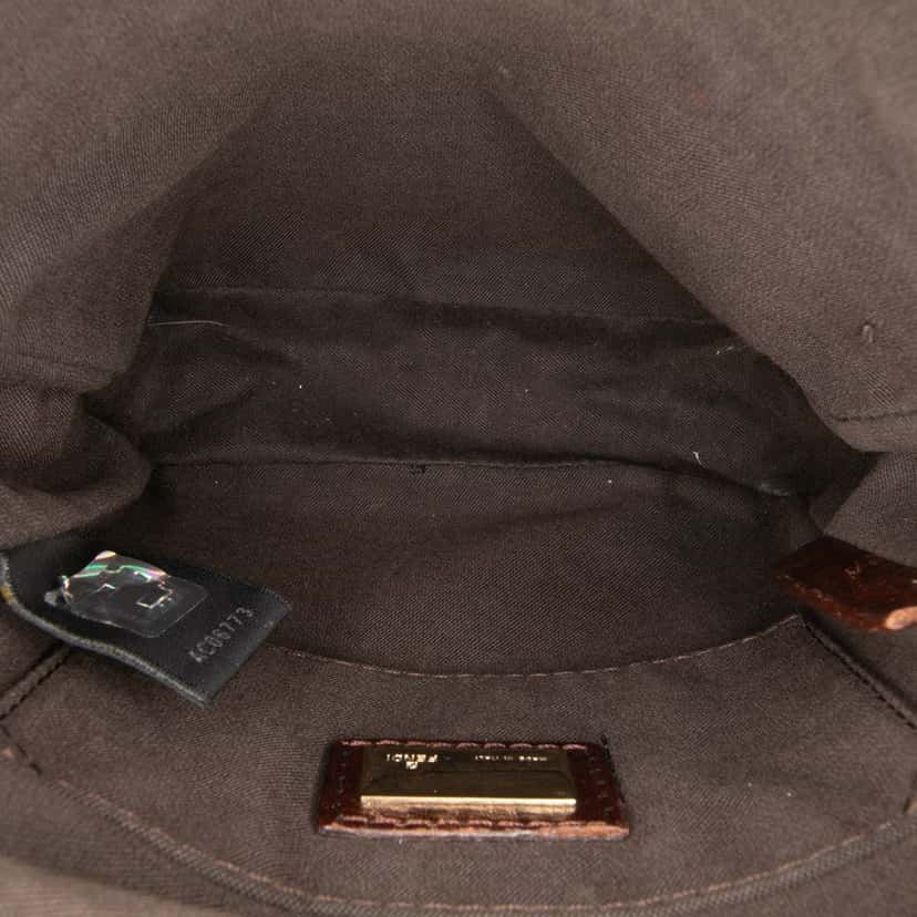 Fendi Zucchino Canvas Crossbody Brown Canvas Good condition - Model View