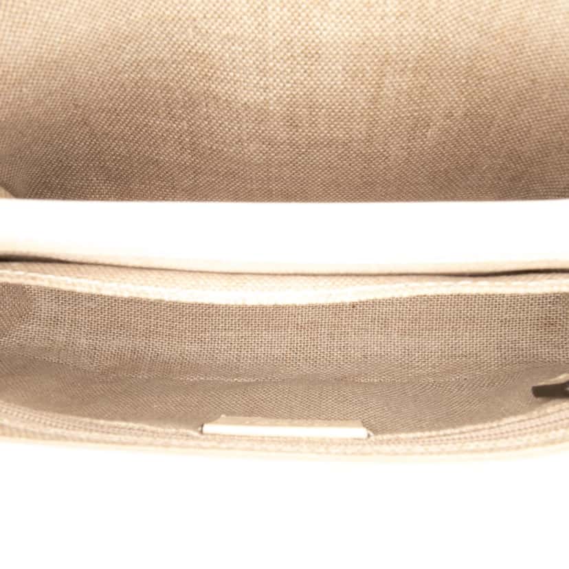 Gucci Small Dollar Calfskin Interlocking G Crossbody White Leather Good condition - Model View