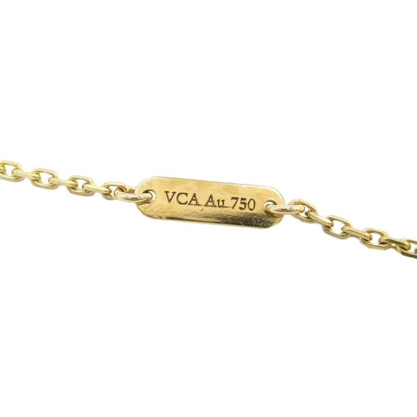 Van Cleef & Arpels 18K Yellow Gold and Onyx Vintage Alhambra Pendant Necklace Gold Gold Good condition - Model View