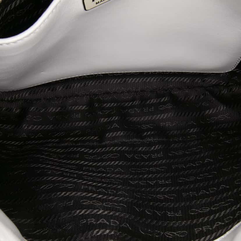 Prada Spazzolato Cleo Shoulder Bag Grey Leather Good condition - Model View