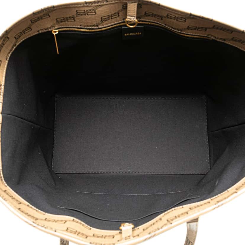 Balenciaga Large BB Monogram Coated Canvas Signature East West Shopper Bag Brown Canvas Good condition - Model View