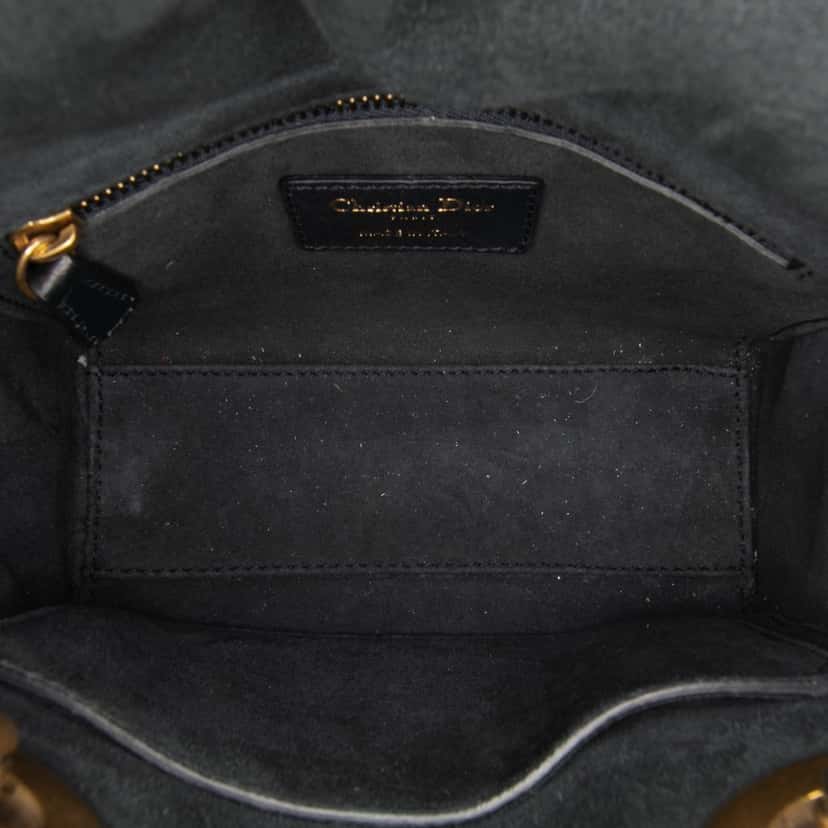 Dior Mini Denim Embroidered Lady Dior Blue Denim Good condition - Model View