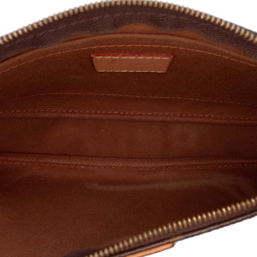 Louis Vuitton Monogram Multi Pochette Accessoires Brown Canvas Good condition - Model View