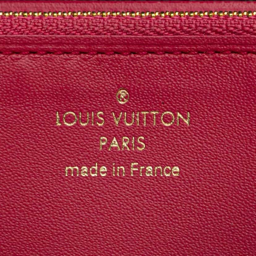 Louis Vuitton Taurillon Capucines Wallet Black Leather Good condition - Box View